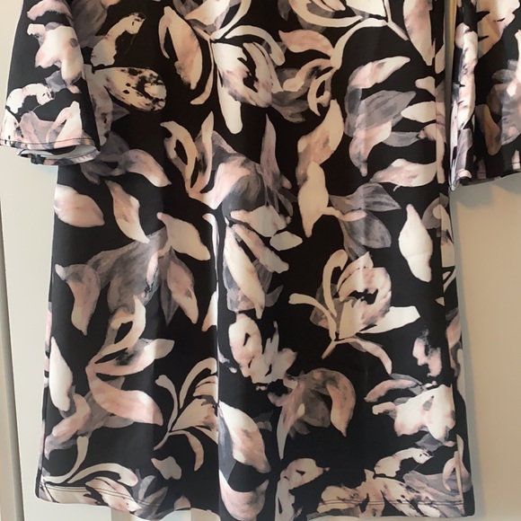 Soon Maternity Dress-- BRAND NEW - Picture 2 of 5